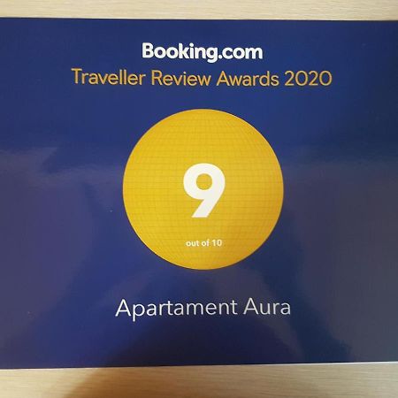 Apartament Aura Lägenhet Oradea Exteriör bild