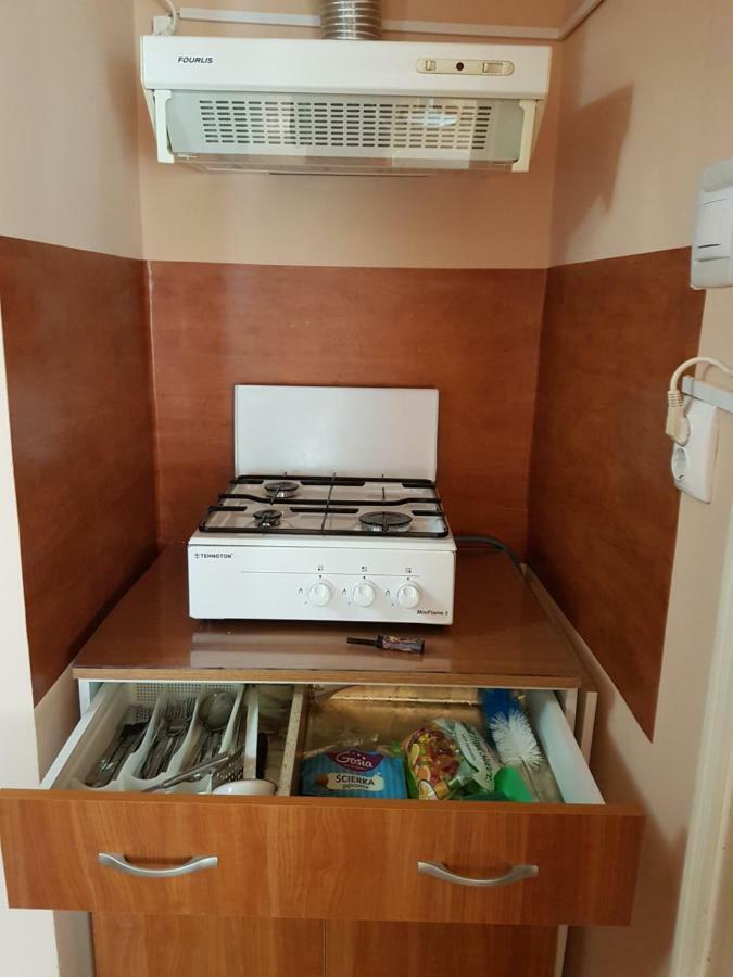 Apartament Aura Lägenhet Oradea Exteriör bild